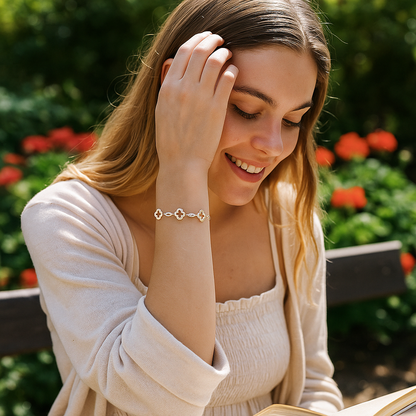 Floral Shine Silver Bracelet