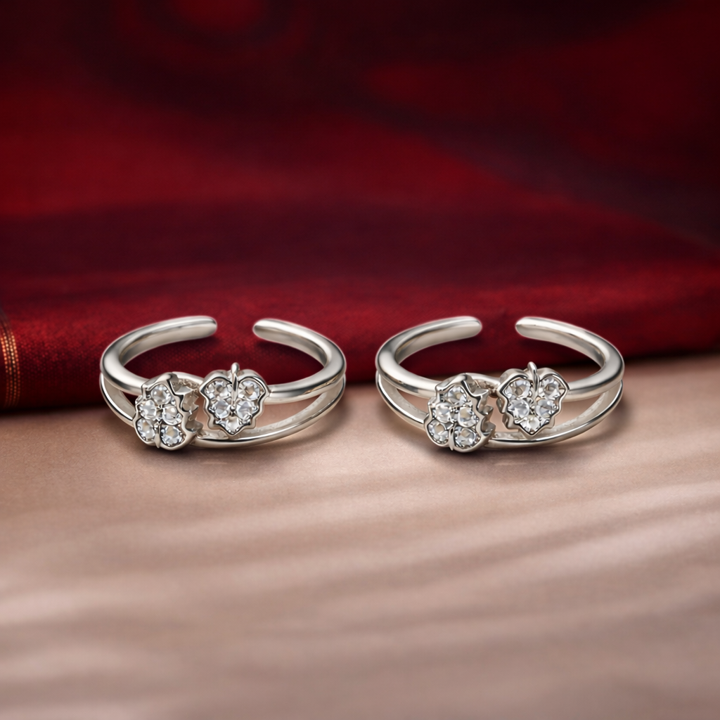 Aurora Maple Silver Toe Rings