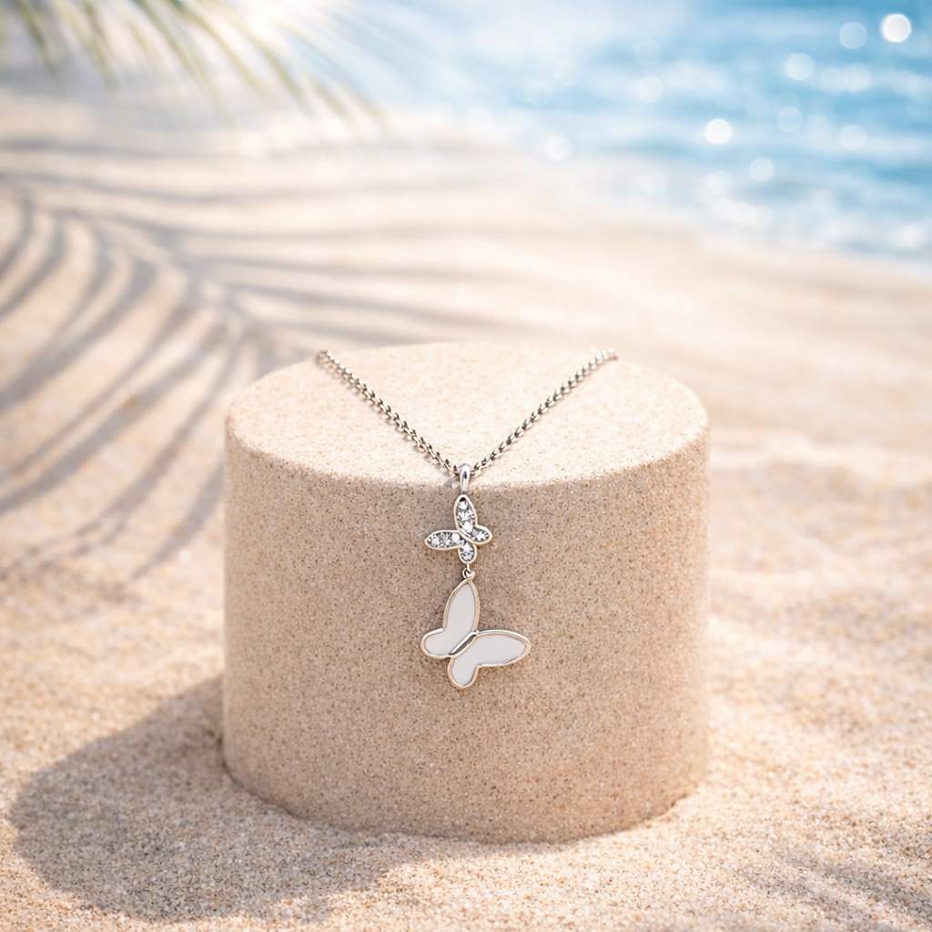 Little Butterfly Moment Silver Necklace