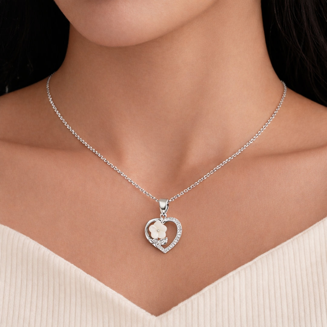 Love In Bloom Silver Heart Pendant