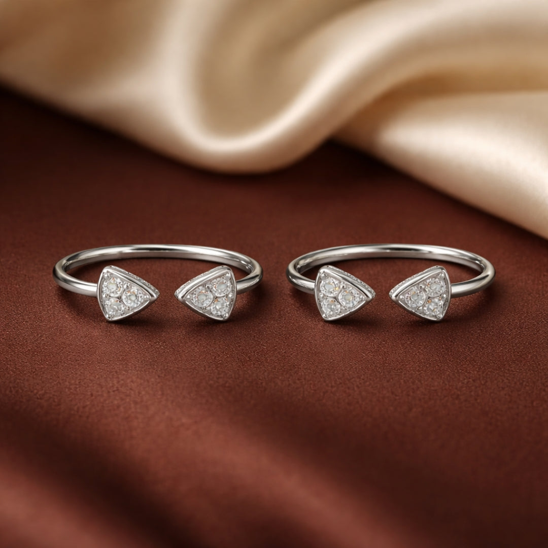 Twin Triangle Silver Toe Rings