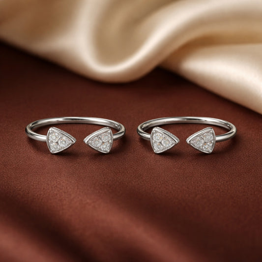 Twin Triangle Silver Toe Rings
