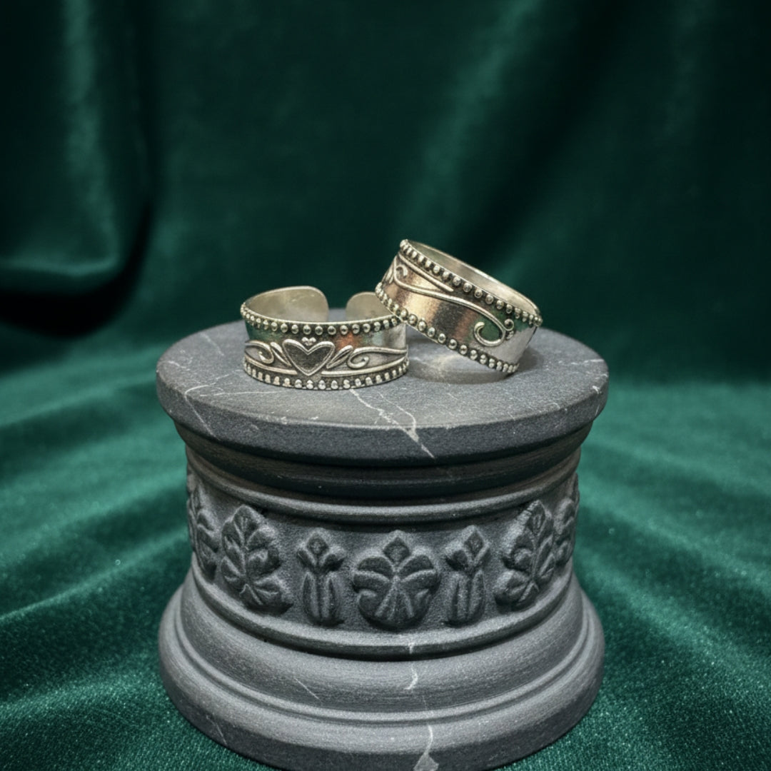 Lotus Motif Oxidised Silver Toe Rings