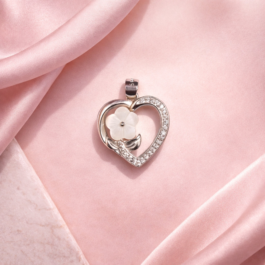 Love In Bloom Silver Heart Pendant